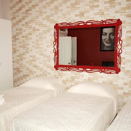 The Bridge Hotel 4*