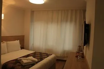 The Bridge Hotel 4*
